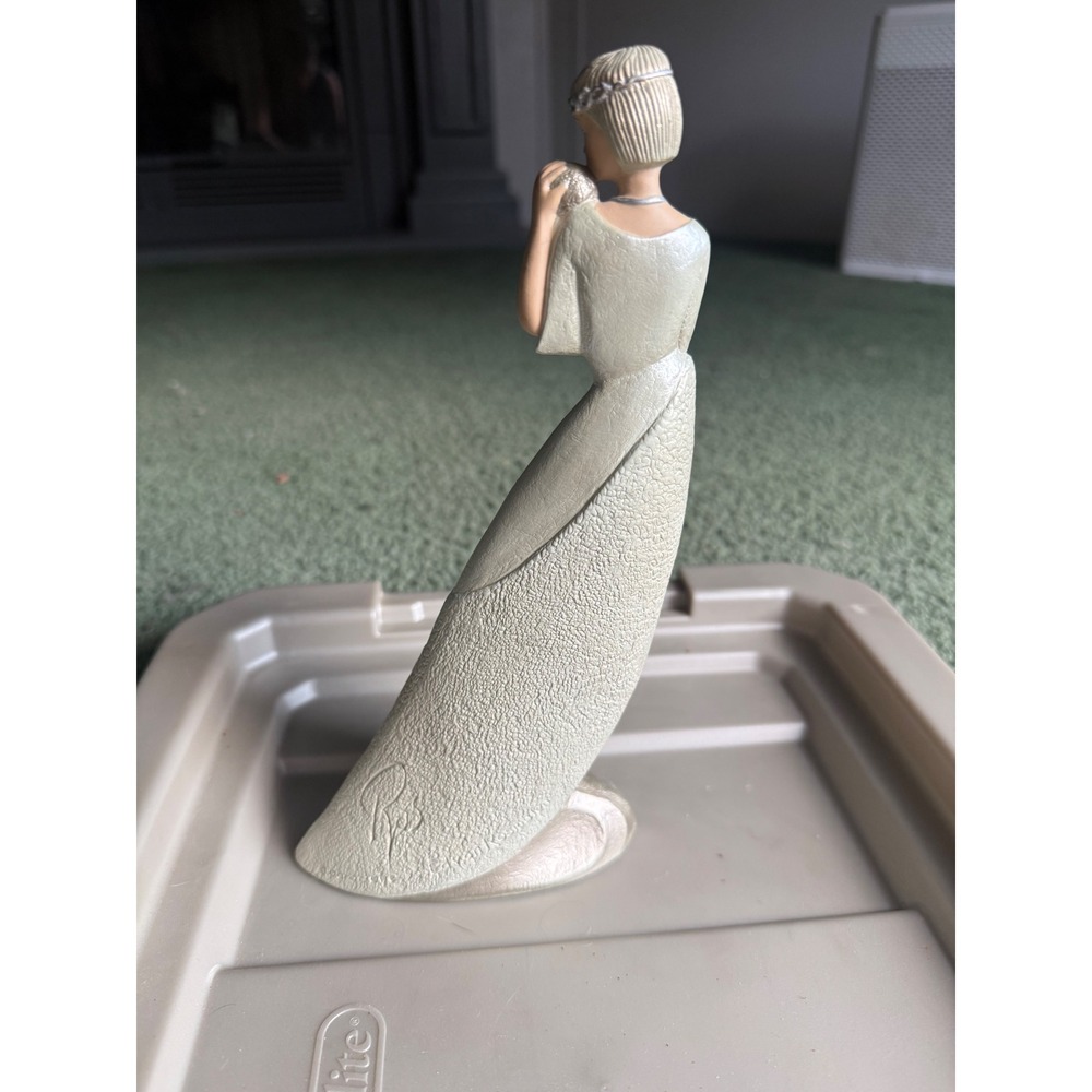 1995 Enesco Ivory Princess‎ Mother Holding Baby Figurine Parastone - Picture 2 of 5